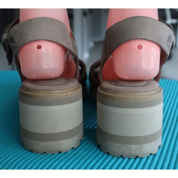 Timberland Platform Sandal 9.5 Taupe Leather Nubuck Open Toe Lug Sole Block Heel - Picture 3 of 9
